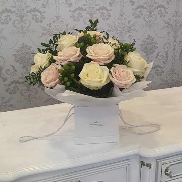 Pink and ivory roses