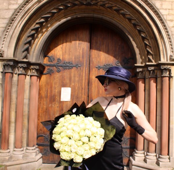 Gorgeous 50 White Roses Bouquet